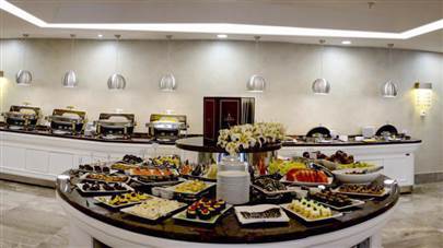 رستوران هتل کایا لاله پارک تبریز رستوران هتل کایا لاله پارک تبریز